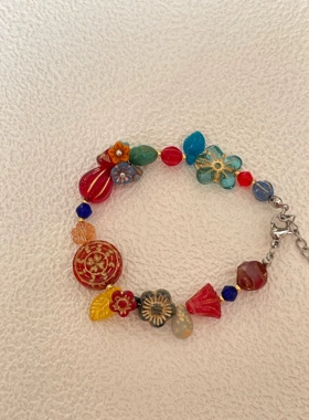 国潮新年氛围感红手链国风色彩