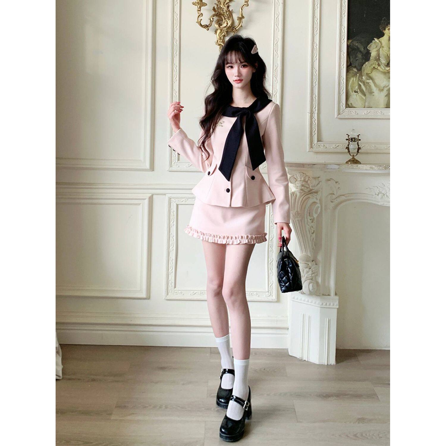 海德堡手书 富家千金风粉色呢子外套+法式半裙两件套冬季新款女