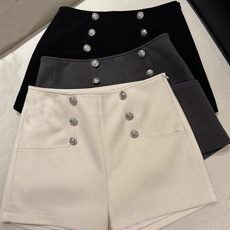 翔一家 复古双排金属银扣装饰毛呢裤女冬高腰修身显瘦短裤休闲裤