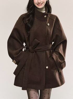 QDQD 复古高级感立领毛呢外套秋冬新款系带收腰显瘦气质棕色大衣