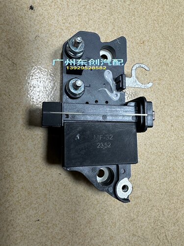 偑特来发电机AVI147D300× AVI168S300×系列发电机调节器发MF-32