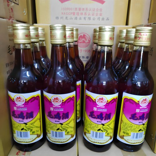 毛鸡酒龙山广西梧州37度配制酒