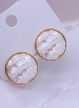 巴洛克纽扣珍珠耳钉S925纯银银针2025年新款爆款异形大牌气质耳饰