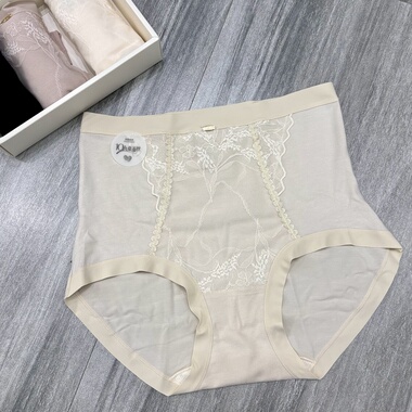 盒装高腰雷丝拼接棉质舒适内裤包臀抗菌透气桑蚕丝档裤12958