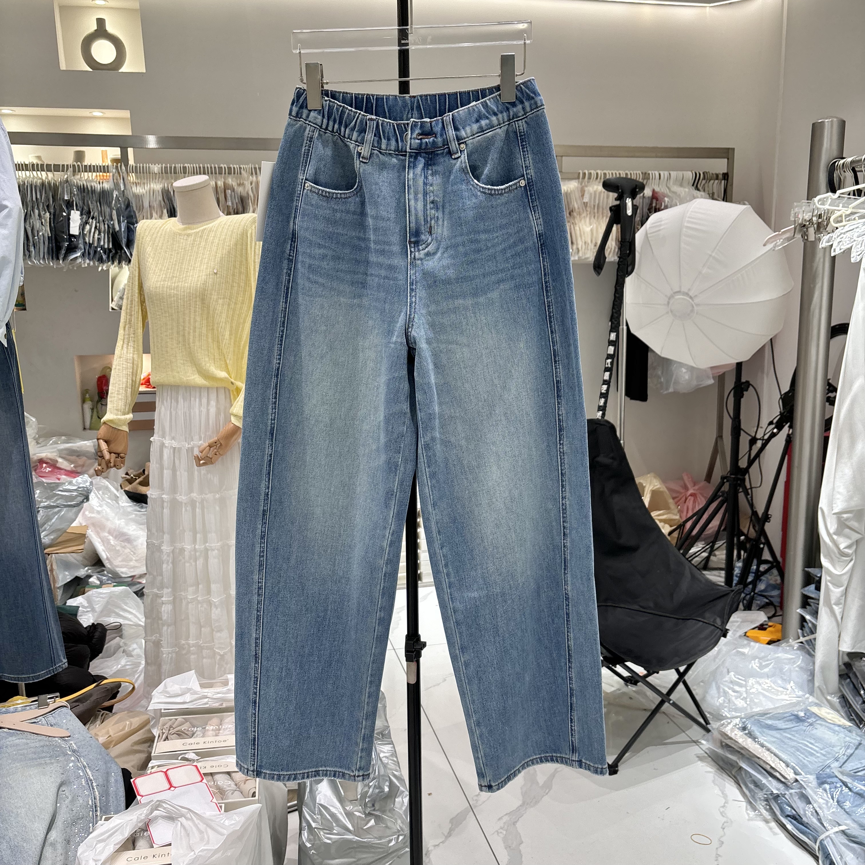 欧货蓝色2026春款高腰弹力阔腿直筒松紧腰显瘦牛仔弯刀裤女65009