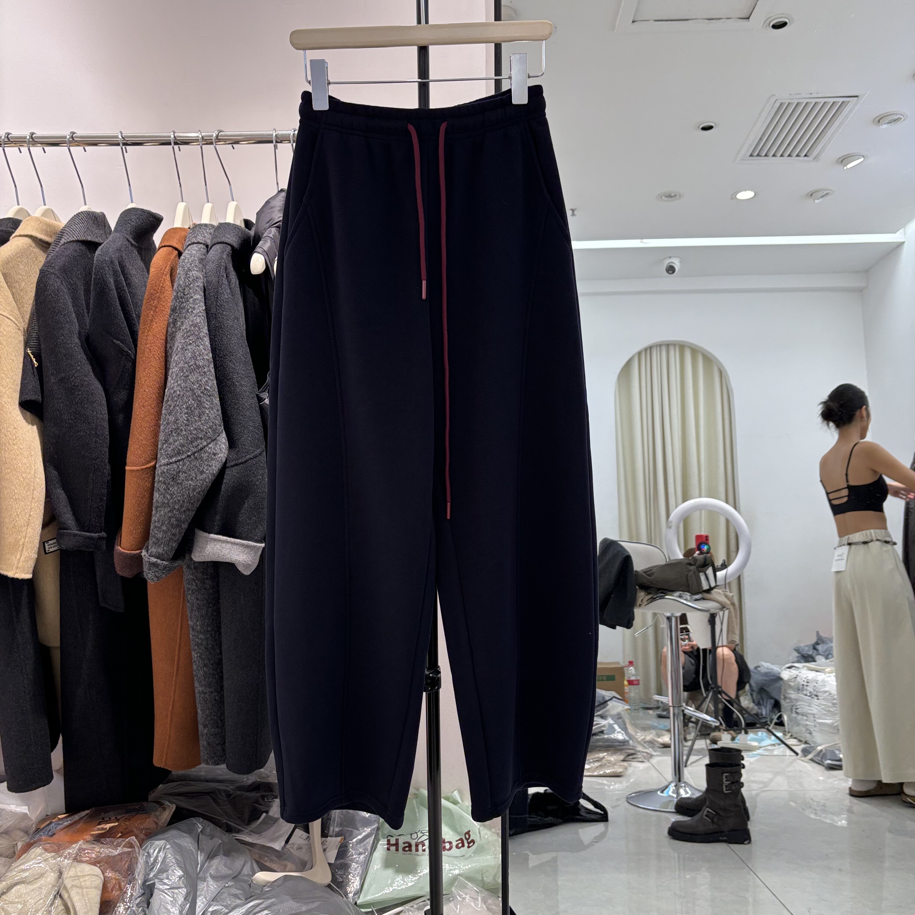 SJG设计感99B135正版2025秋冬厚绒韩系宽松显瘦哈伦裤休闲长裤女