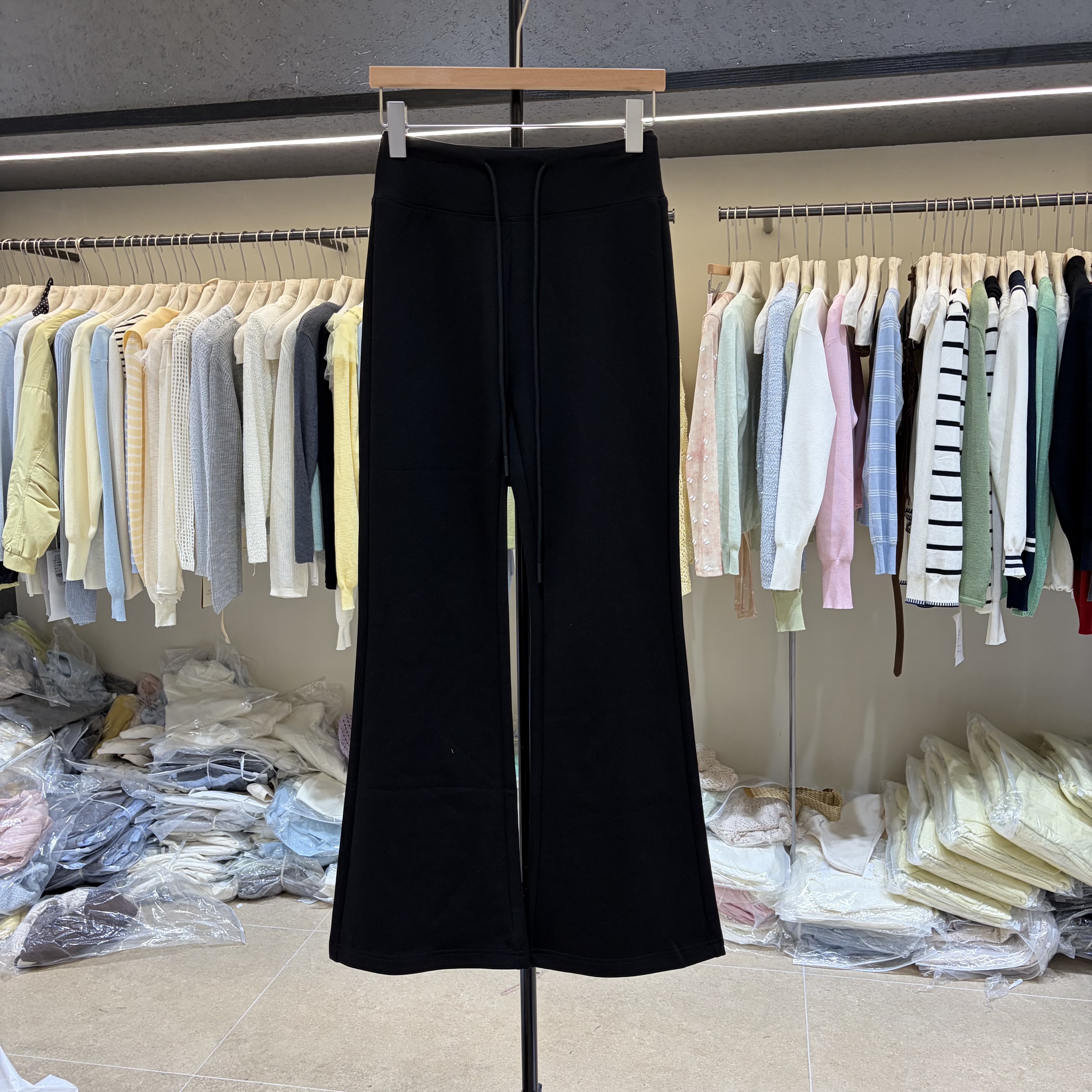 微喇裤女春2026新款小个子高腰垂感休闲裤子显瘦喇叭裤98188-2