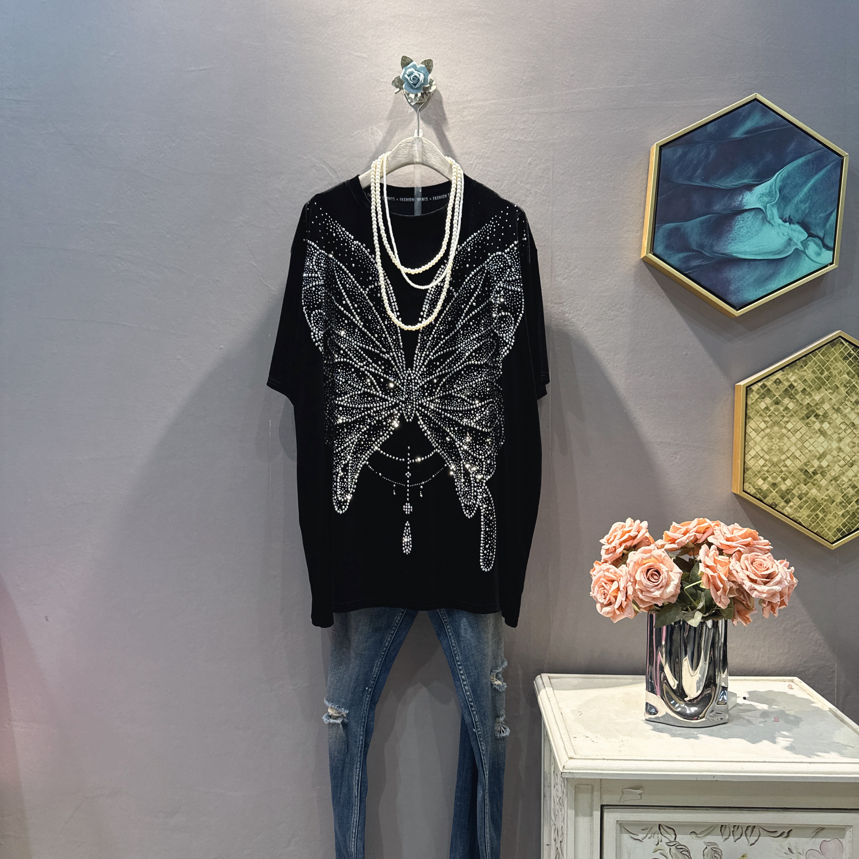 2025年春季新品烫钻大蝴蝶宽松T恤