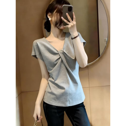 设计感扭结v领正肩短袖t恤女夏季大码胖mm收腰显瘦小众上衣240斤