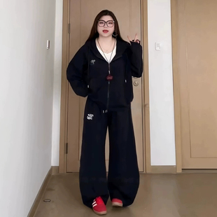 胖mm休闲运动连帽卫衣外套大码显瘦阔腿裤春秋季慵懒风两件套装女