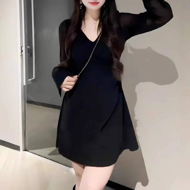 大码法式设计绑带长袖连衣裙女春季新款洋气胖mm收腰显瘦短款裙子图片