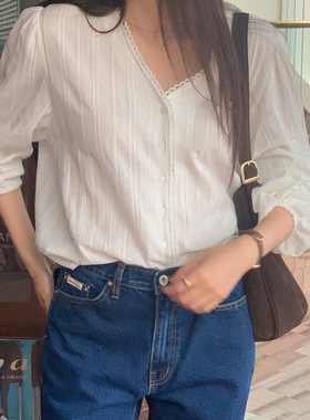 2024春夏love-minuet时尚百搭简约休闲V领蕾丝花边长袖纯棉女衬衫