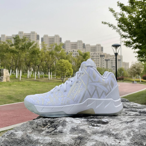 安踏氮科技篮球鞋高帮耐磨男鞋