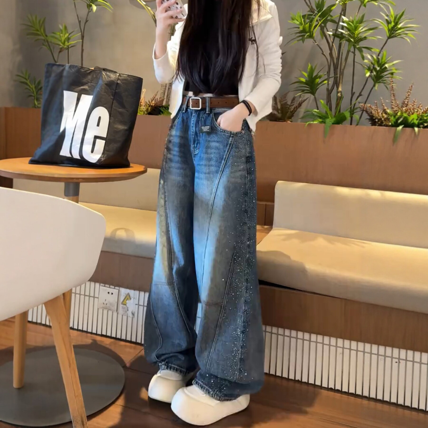 烫钻阔腿牛仔裤女大码显瘦新款图片