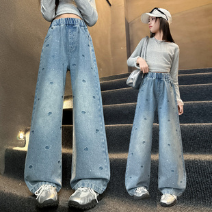 女童玫瑰花刺绣烫钻牛仔裤中大童2026新款洋气外穿直筒休闲阔腿裤