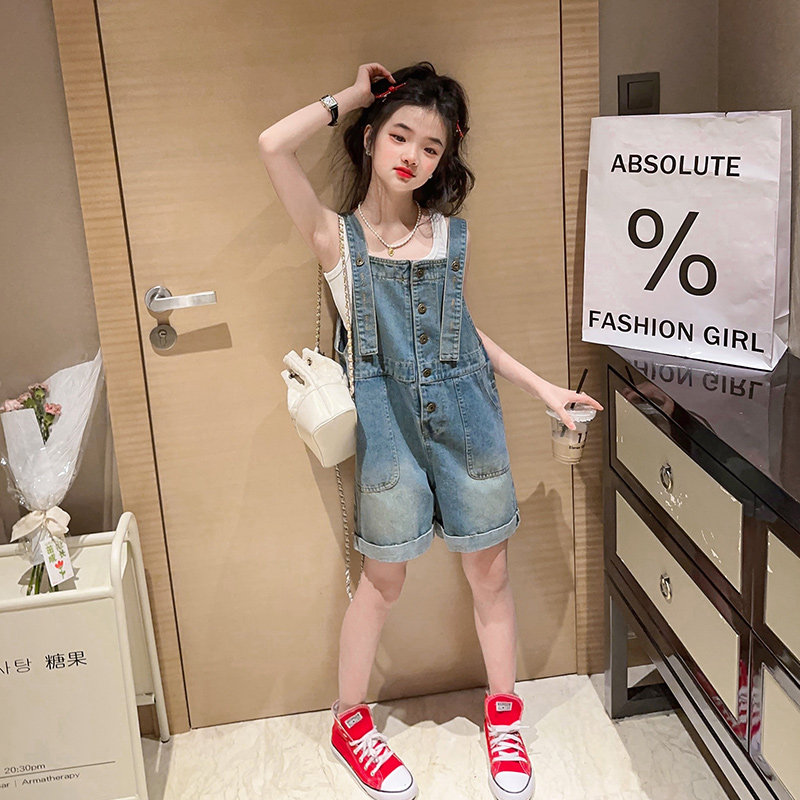 女童休闲背心背带短裤套装两件套图片