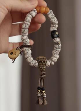 原创星月蒜瓣大肠手链搭配驼骨阿呆三通咒点卡子大肠天珠桶珠手串