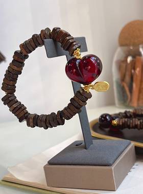 原创达拉干沉香木单圈手链搭配血珀色屁桃文玩手链时尚百搭饰品