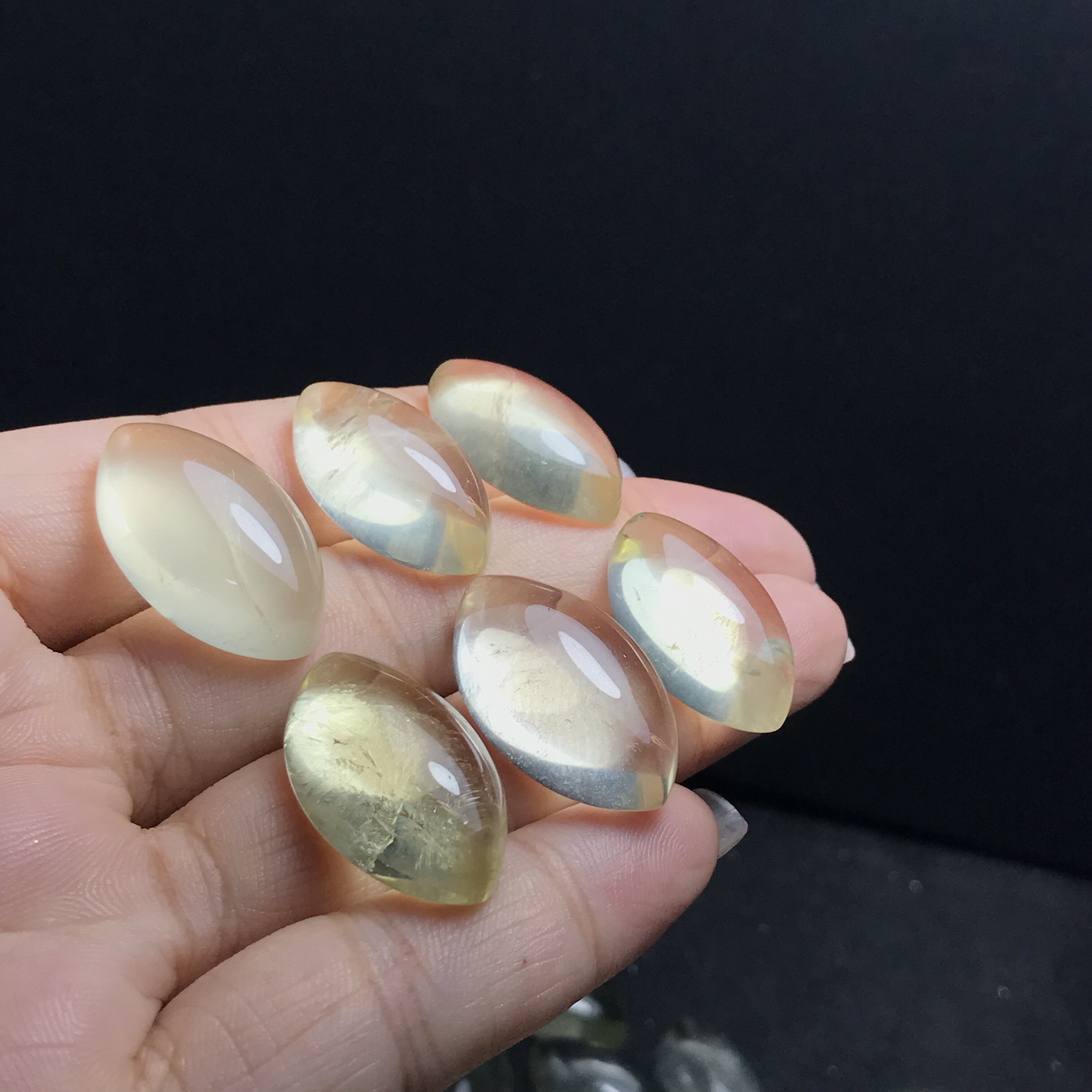 马眼!天然柠檬黄水晶马眼形裸石蛋面镶嵌绕线吊坠  打孔需备注