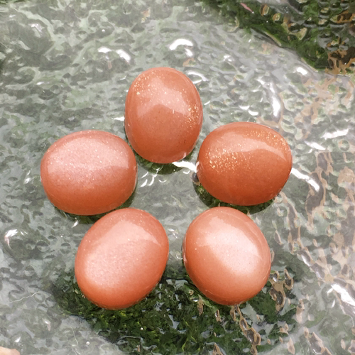 天然太阳石日光石橙月光椭圆形