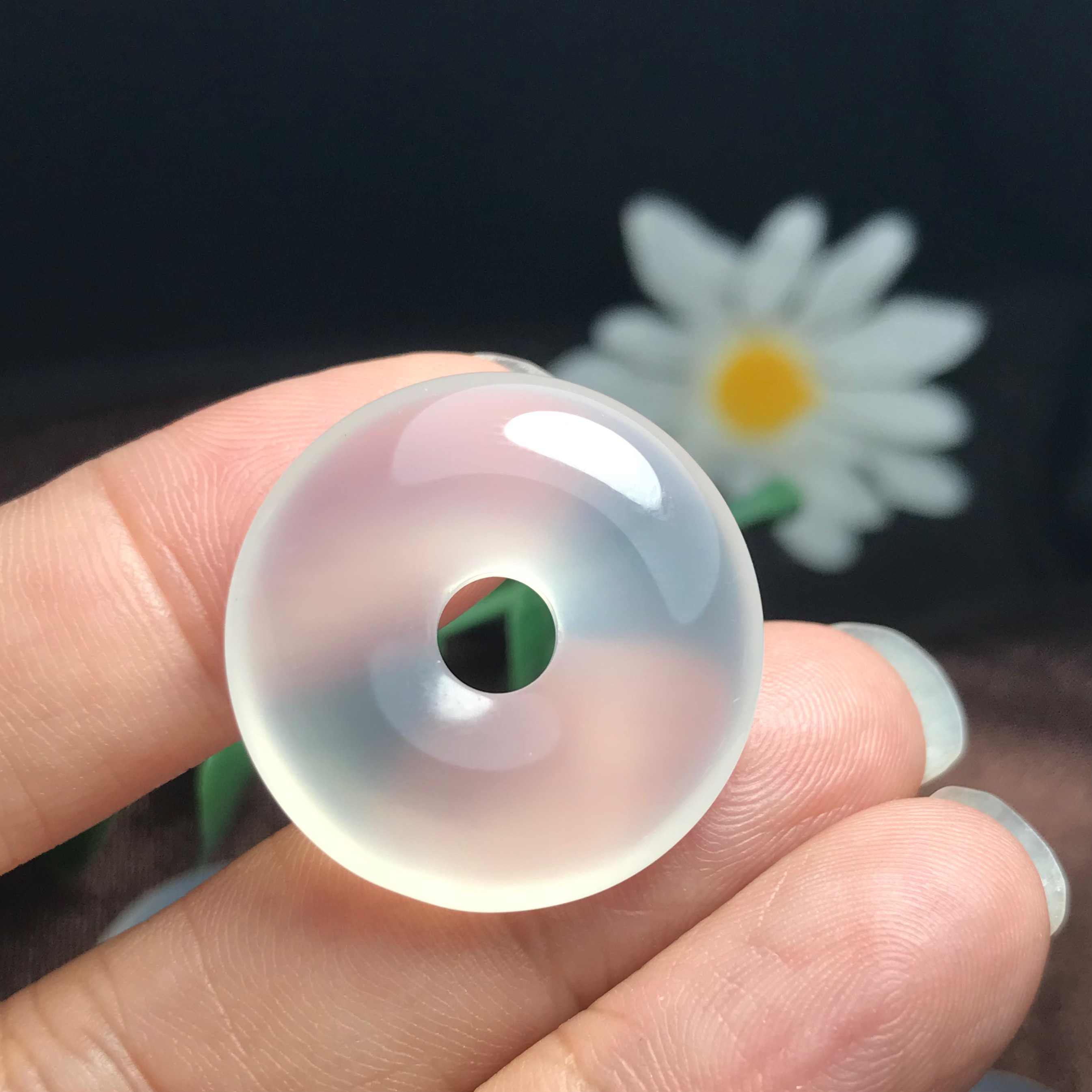 天然冰种玉髓起荧光白玉髓平安扣可镶嵌编绳吊坠耳坠手链