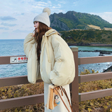 浅黄色针织连帽羽绒服女冬超火好看高级小众保暖加厚短面包服外套，女装羽绒服，2B110