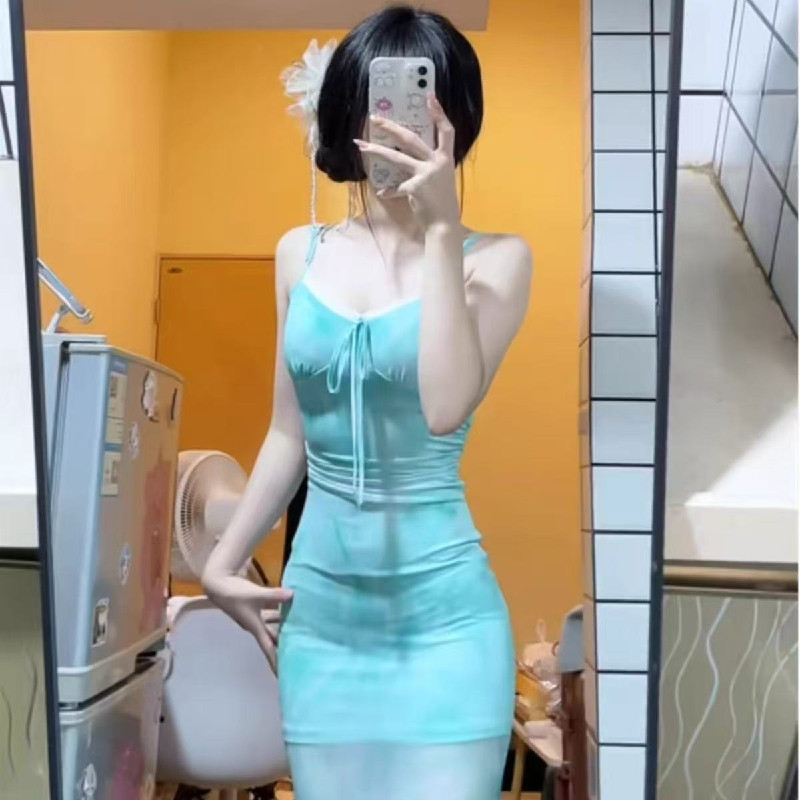 法式浅绿色印花网纱吊带连衣裙女夏海边度假纯欲性感鱼尾包臀长裙