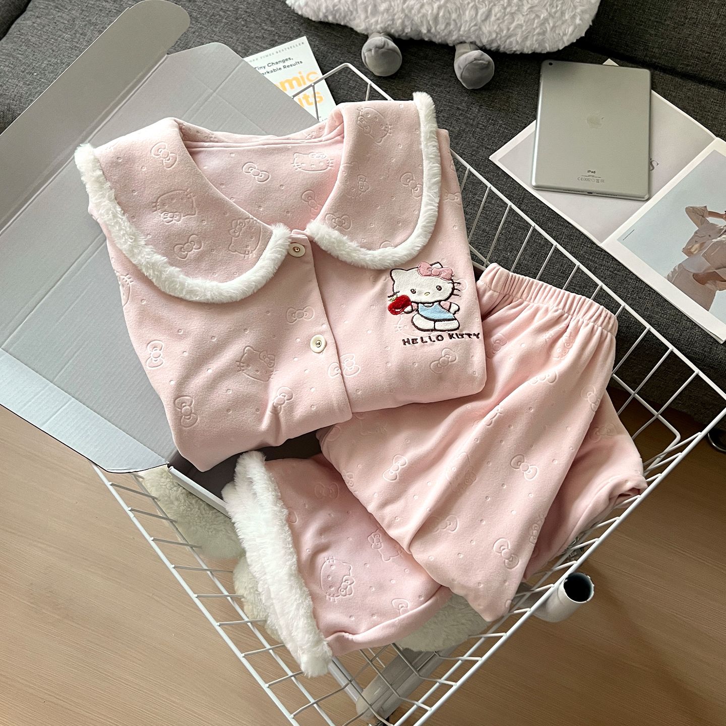 可爱甜美kt睡衣女冬季开衫套装