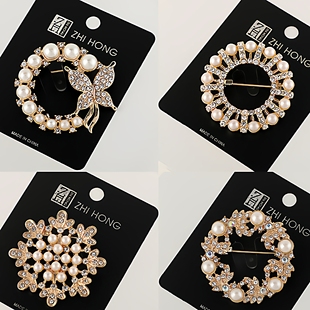 蝴蝶合金胸针高级感简约百搭高档防走光衣饰配饰别针胸花女brooch