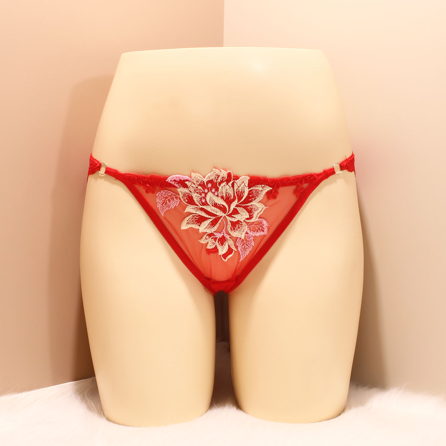 刺绣蕾丝内裤女性感透明网纱薄款绣花铁环短裤低腰2025新款三角裤