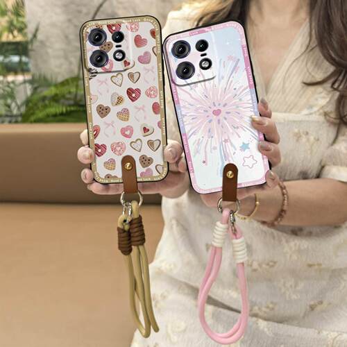 适用MOTO Edge50 Pro/Edge50S pro手机壳简约新款挂脖硅胶女款创意软壳卡通防尘数码挂绳Q版手提青春可爱腕带