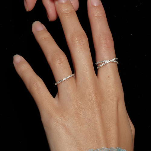 【CnHnOn脂肪商店】s925纯银莫桑钻超细镶钻简约法式轻奢戒指