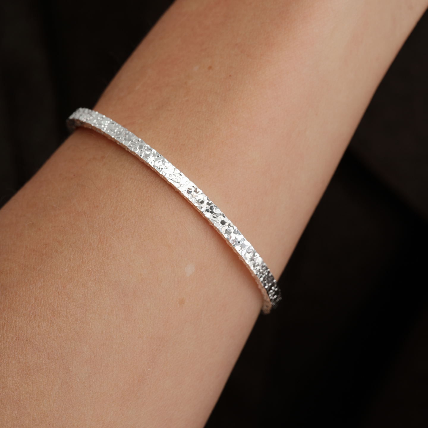 【CnHnOn脂肪商店】s925纯银实心闪片叠加波光鳞片纹理复古手镯