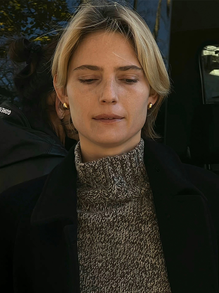 【CnHnOn 脂肪商店】高保色简约复古水滴豆子s925银针韩国耳钉