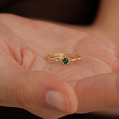 复古祖母绿圆钻花边精致彩宝戒指 s925纯银法式 CnHnOn脂肪商店