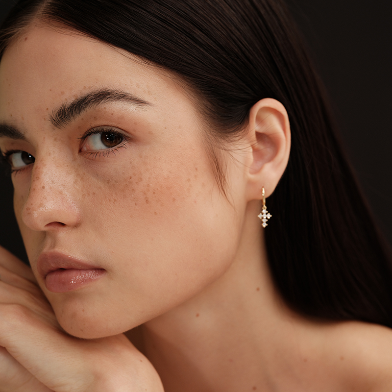 【CnHnOn脂肪商店】s925纯银时髦镶钻十字架星星个性欧美耳圈耳环