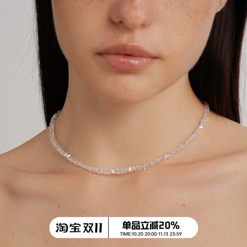【CnHnOn脂肪商店】清新晶莹透感水晶碎石手工串珠简约项圈项链
