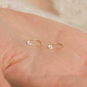 CnHnOn脂肪商店 9k金星星月牙小圆圈锆石裸钻清透日常耳环耳钉