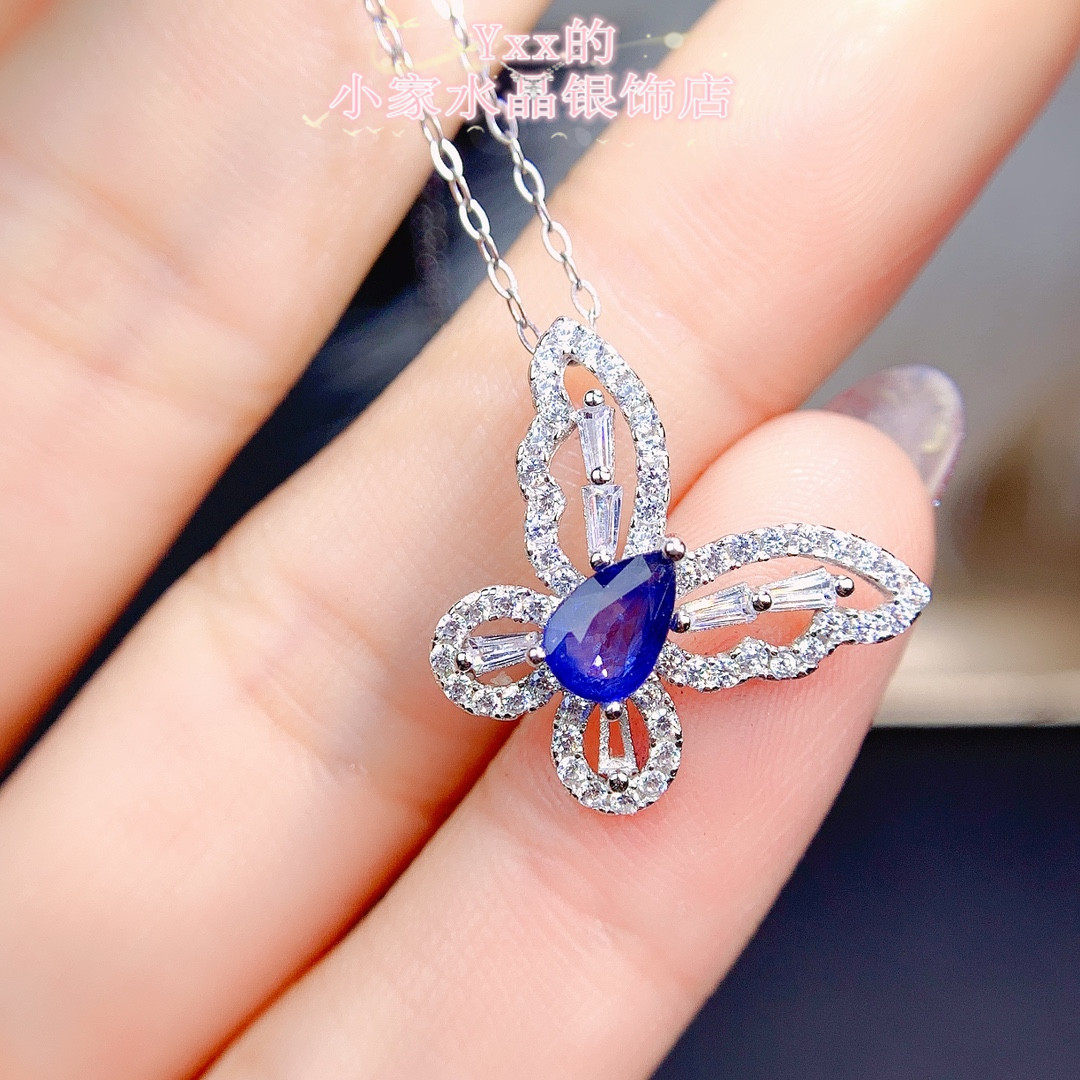 天然蓝宝石吊坠女 纯银镶嵌宝石4乘6蝴蝶款唯美浪漫银饰项链