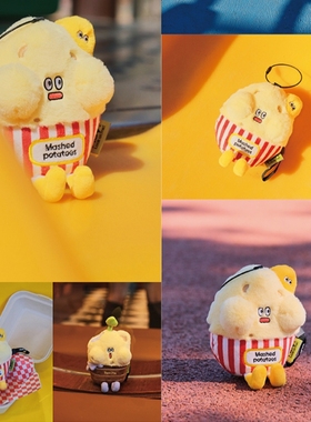 logaloga 潮流公仔 耳机包 毛绒玩偶 时尚穿搭 个性搭配 服饰配件