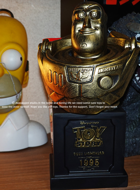 复古仿铜巴斯光年摆件