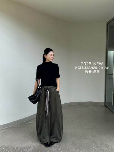 批发阿喜.简粟26-2703秋季2026腰带美式弯刀裤宽松束脚显瘦工装裤
