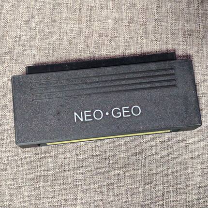 NEOGEO AES 主机适用 MVS 转接卡（可以在AES主机上玩MVS卡带）