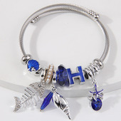 时尚 简洁潘家百搭鱼骨海螺海星多元 素挂坠女气质手镯0558