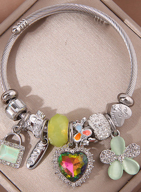 1个时尚简洁闪钻锁爱心花朵坠多元素配饰潘DL简洁个性手镯1212