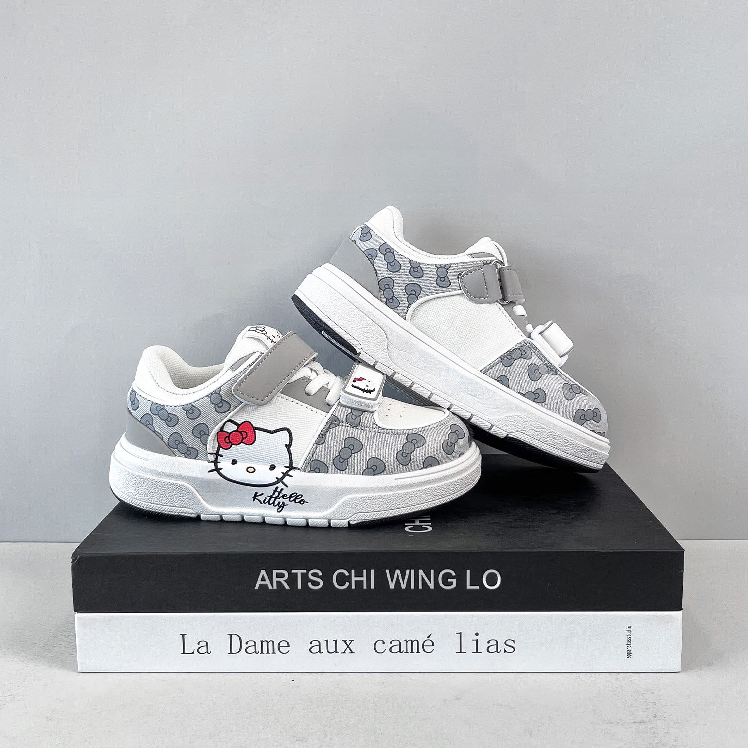 kitty猫咪联名款小板鞋女童鞋子2026春秋季韩版儿童运动鞋男童鞋