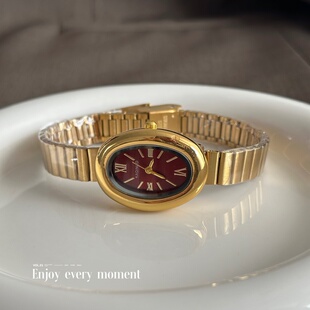 经典 高颜值浴缸型鸽子蛋女士手表大气质小众成熟风 高级欧美风个性