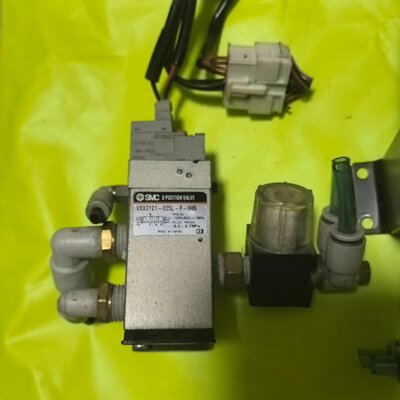 议价三位置电磁阀 VEX3121-025L-F-X45可维修