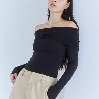 舒适设计感小众一字肩长袖上衣女