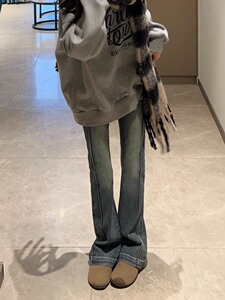梨形身材大码高腰微喇叭牛仔裤女秋季新款胖mm显瘦阔腿修容马蹄裤